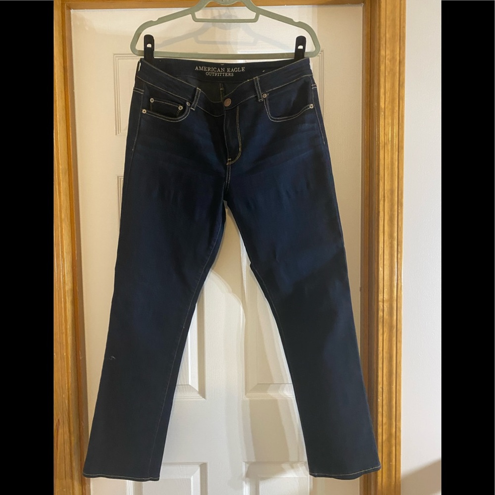 American Eagle Strait Leg indigo wash 14. NEVER WORN